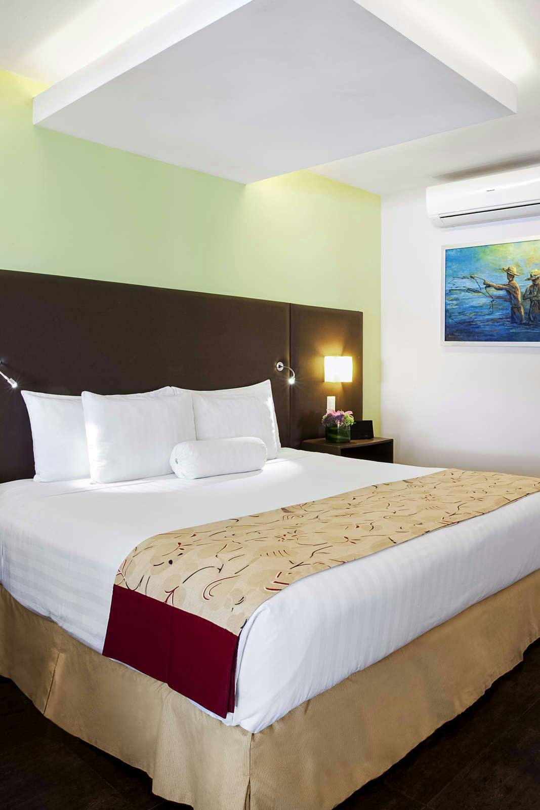 Hotel Emporio Mazatlan photo 2