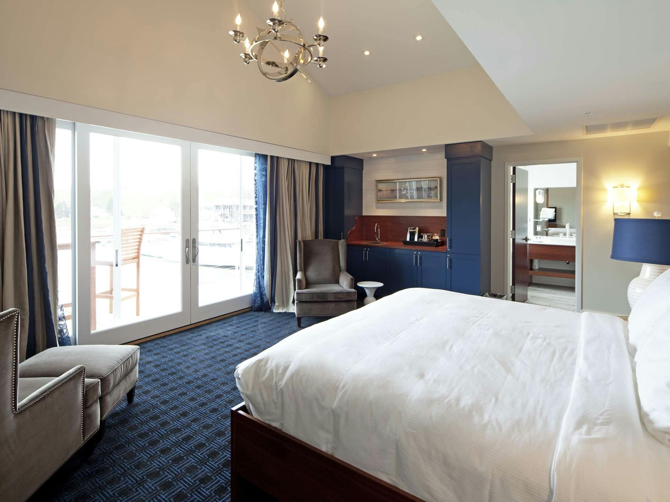 Hotel The Boathouse photo 2