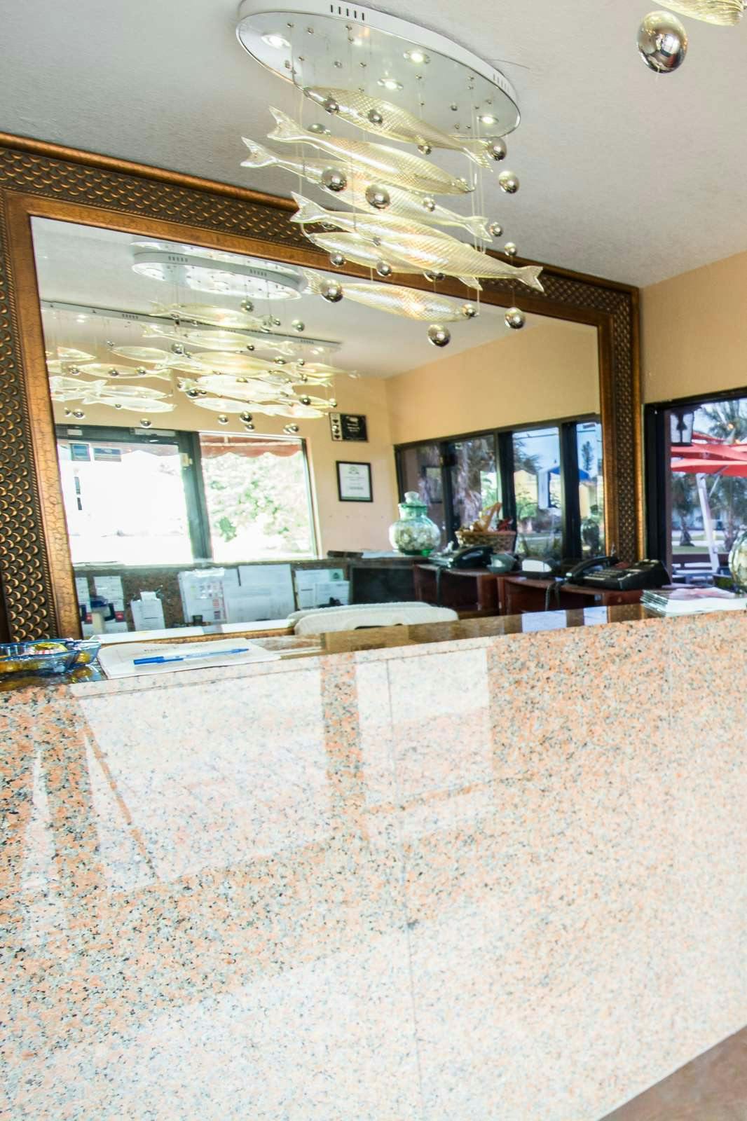 Hotel Royal Inn Beach Hutchinson Island photo 5