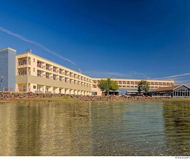 Best Western Plus Silverdale Beach Hotel Best Western Plus Silverdale Beach Hotel
