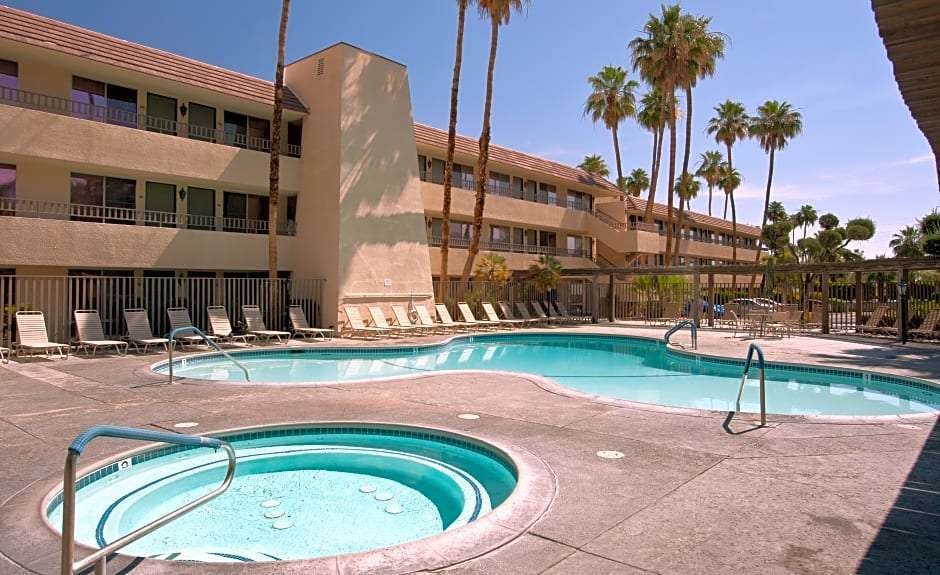 Hotel Vagabond Motor Hotel photo 5