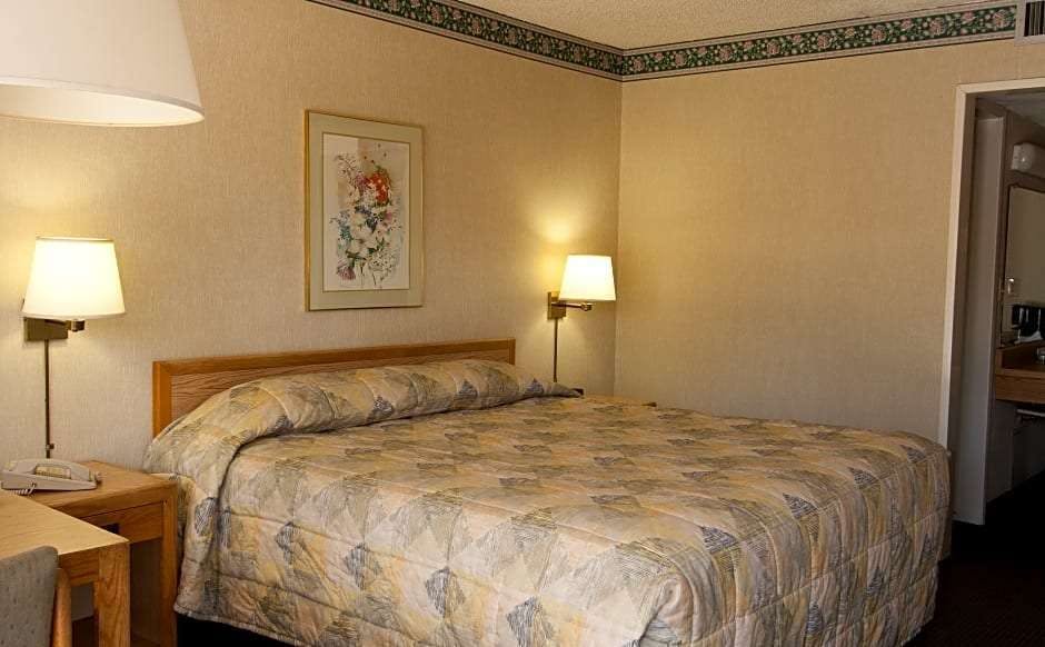 Hotel Vagabond Motor Hotel photo 1