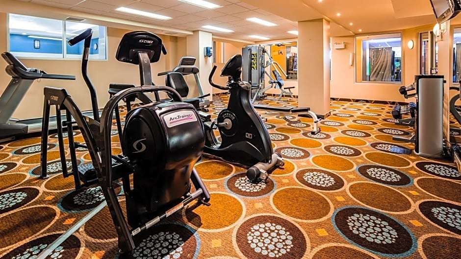 Hotel Best Western Plus Chocolate Lake Hotel photo 4