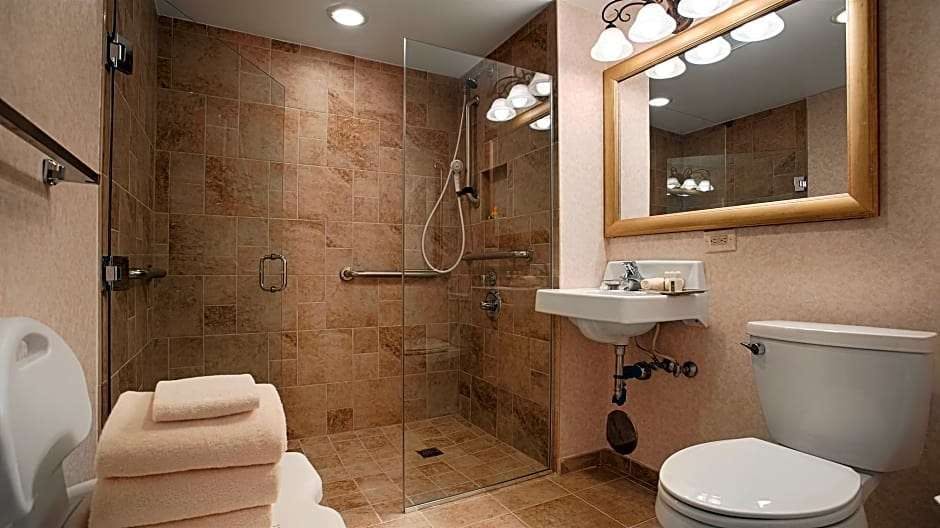 Hotel Best Western Plus White Bear Country Inn photo 4