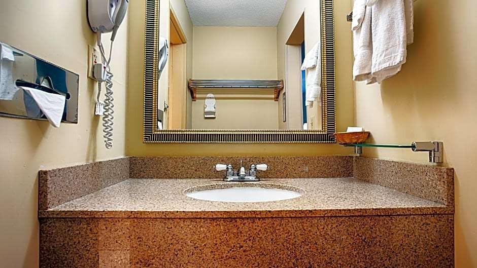 Hotel Best Western West Greenwich Inn photo 4