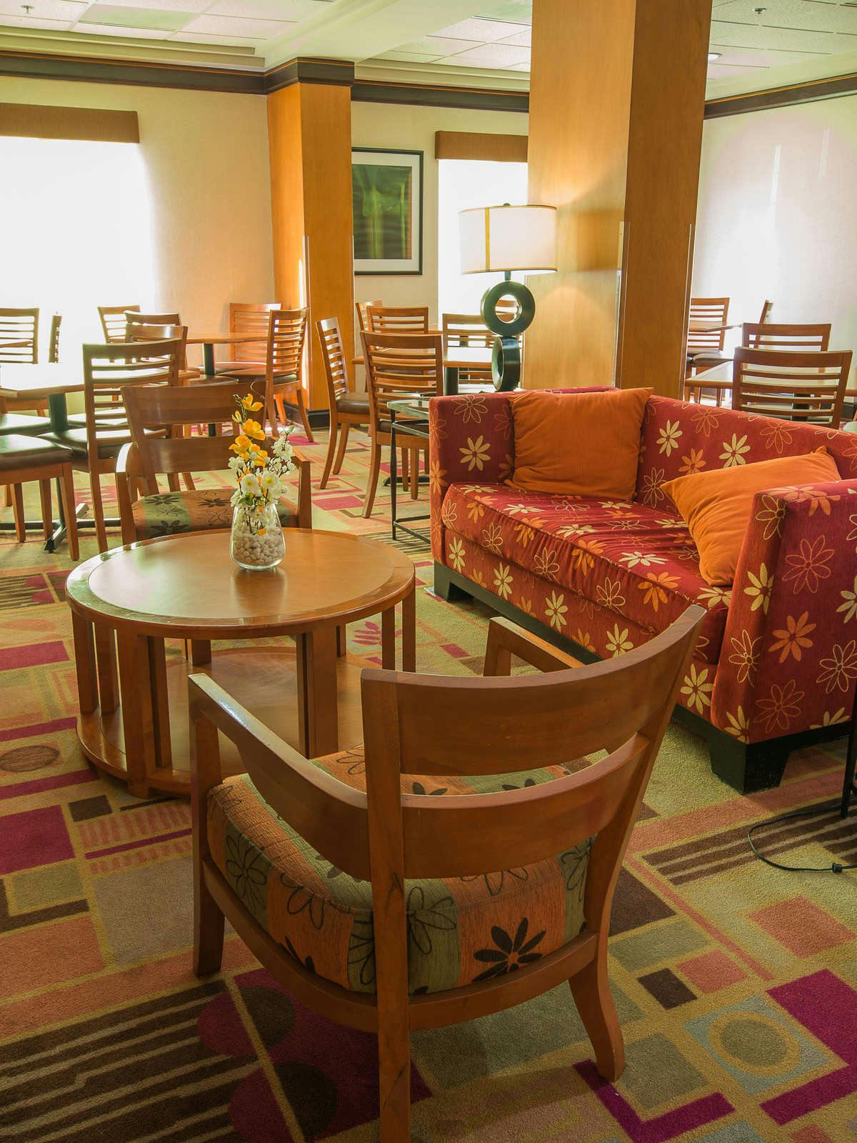 Hotel Fairfield Inn Monterrey Airport photo 2