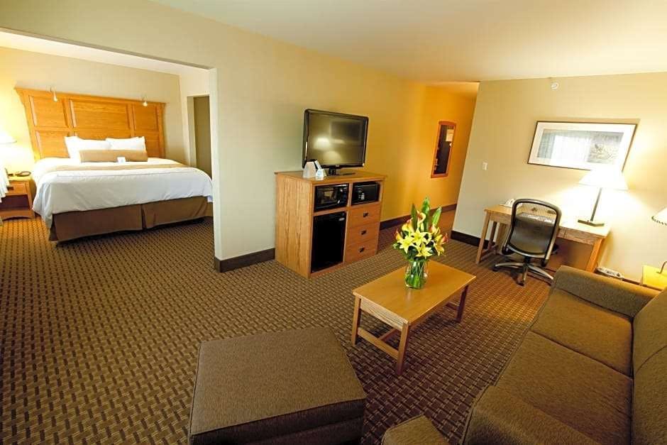 Hotel Best Western Plus GranTree Inn photo 3