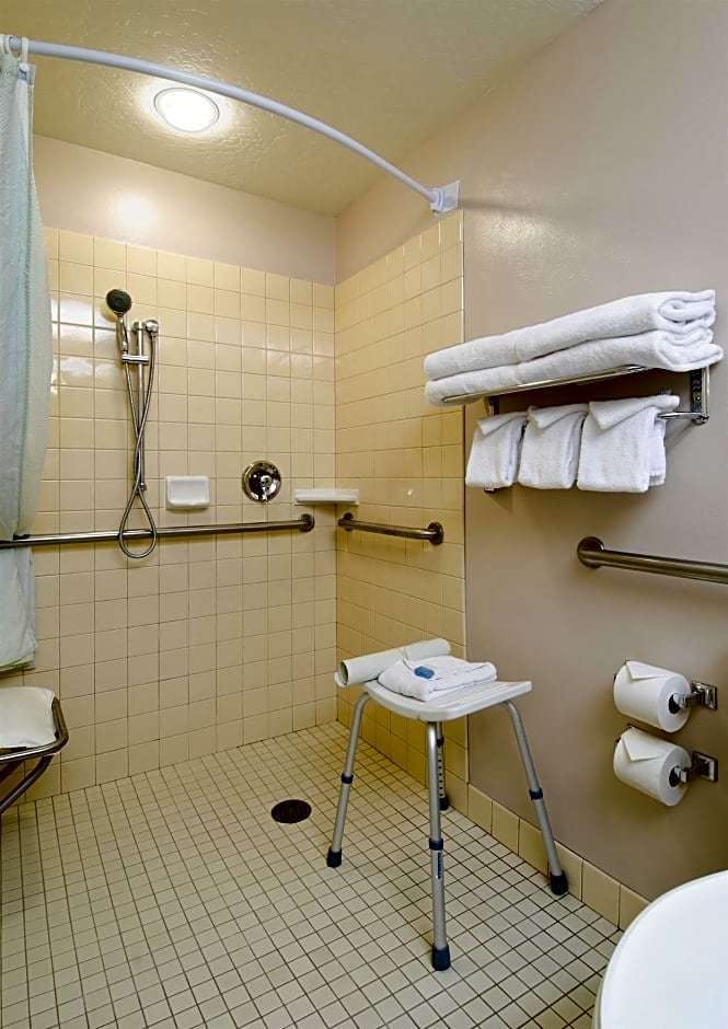 Hotel Best Western Plus Grant Creek Inn photo 5