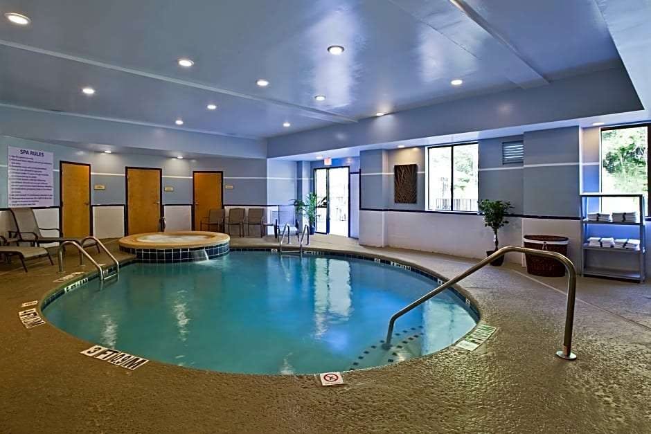 Hotel Best Western Plus Richmond Hill Inn photo 5