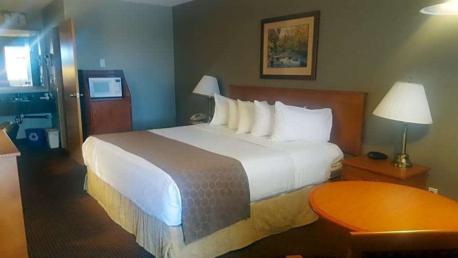 Best Western Salmon Arm Inn