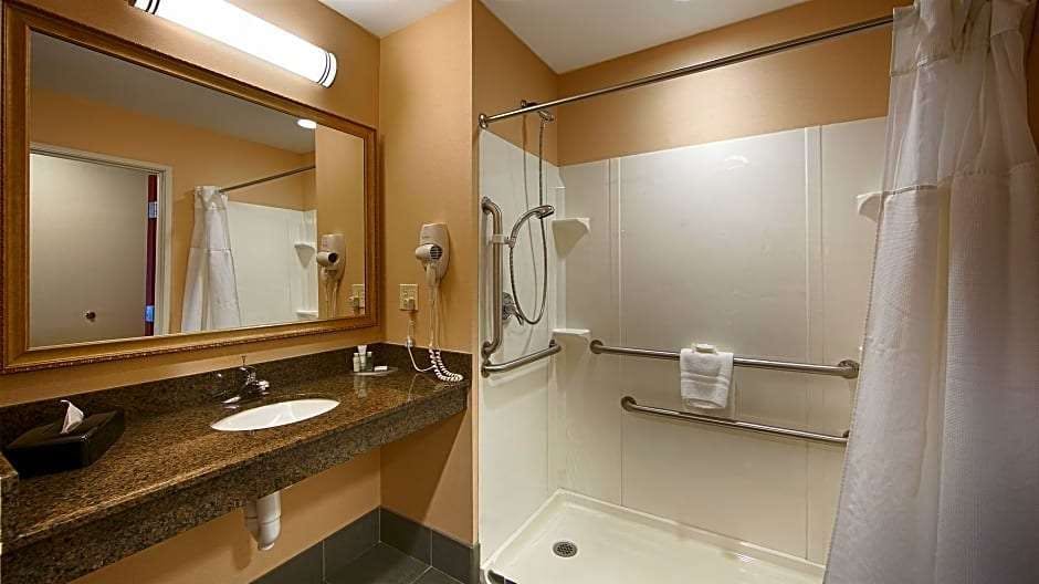 Hotel Best Western Plus Fossil Country Inn & Suites photo 4