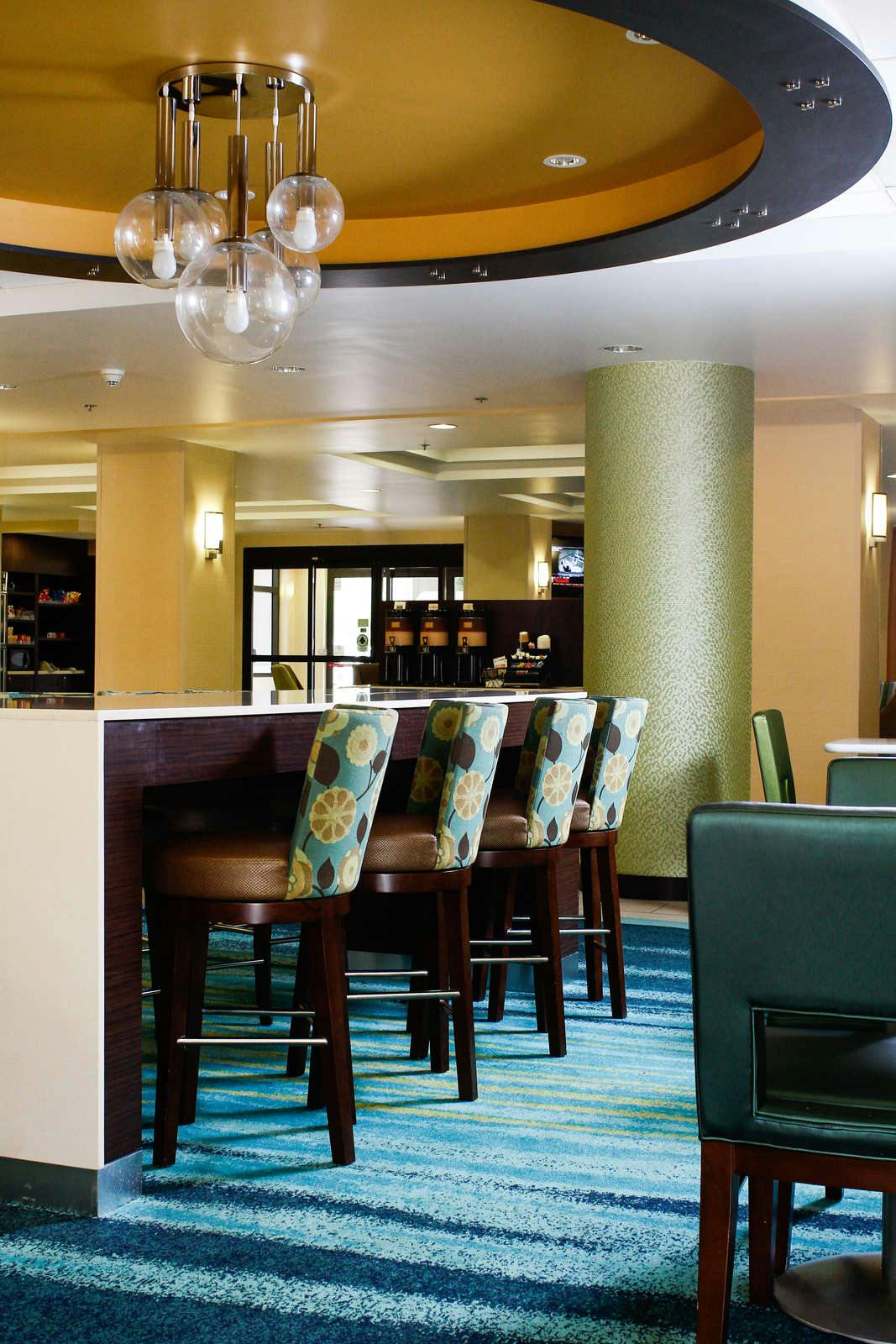 Hotel SpringHill Suites Houston Hobby Airport photo 2