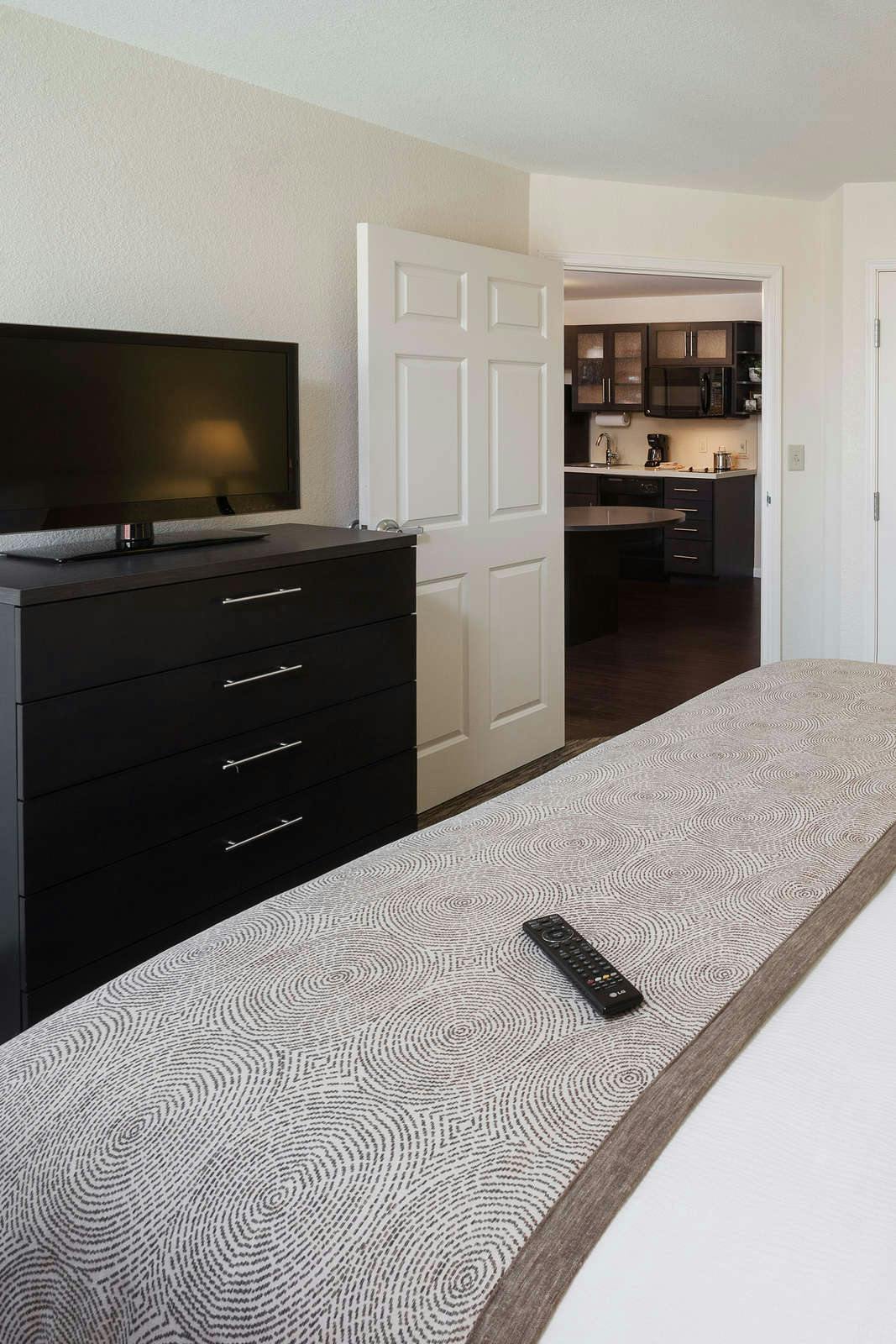 Hotel Candlewood Suites Austin North 290 & I 35 photo 2