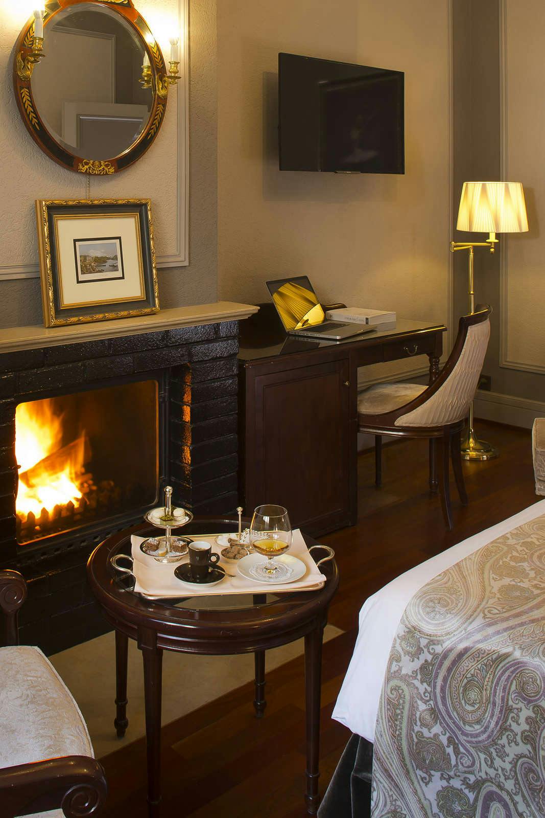 Hotel Hôtel de La Cigogne photo 5