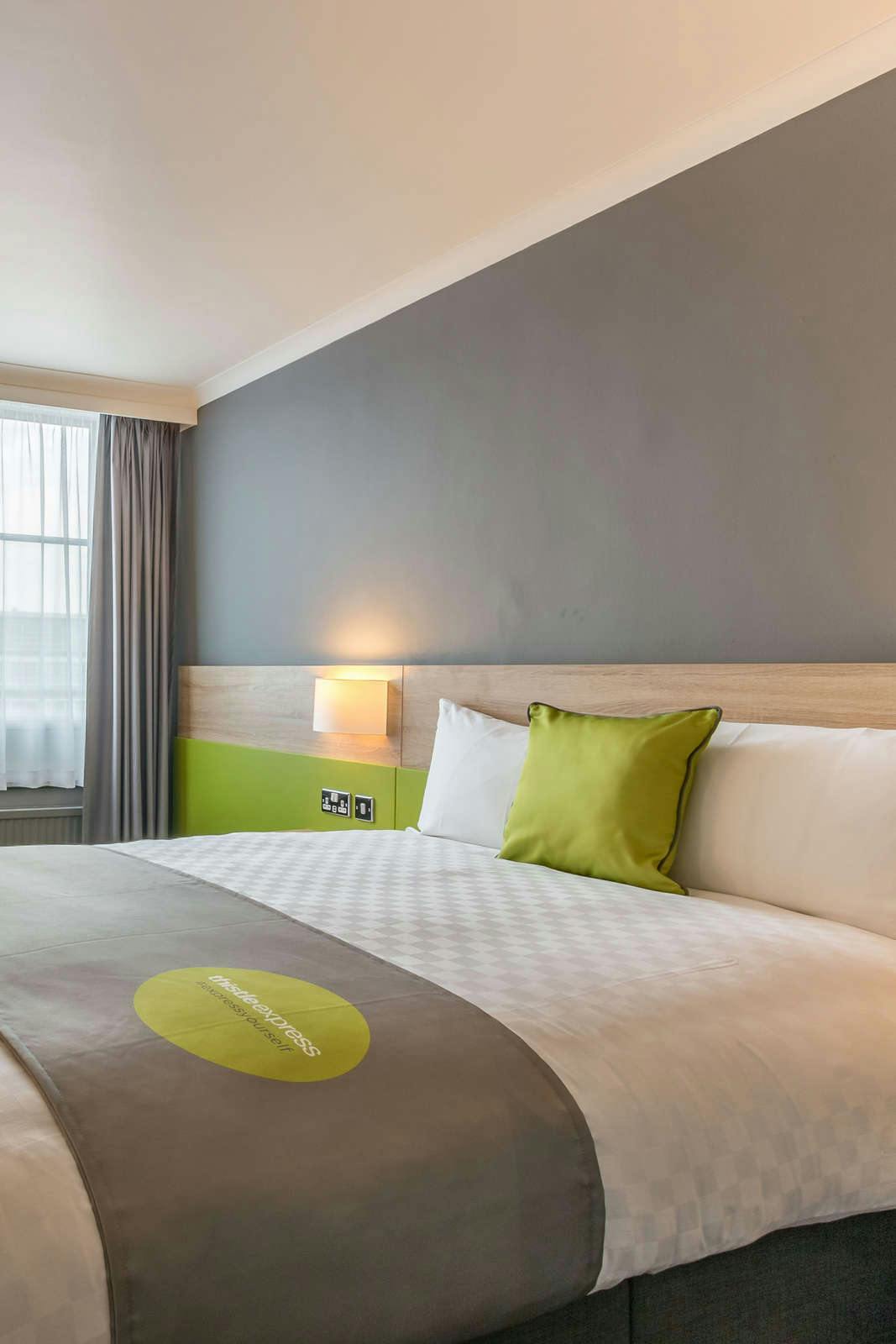 Hotel Thistle Express London Luton photo 1