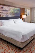 Hotel The DoubleTree Appleton photo 2