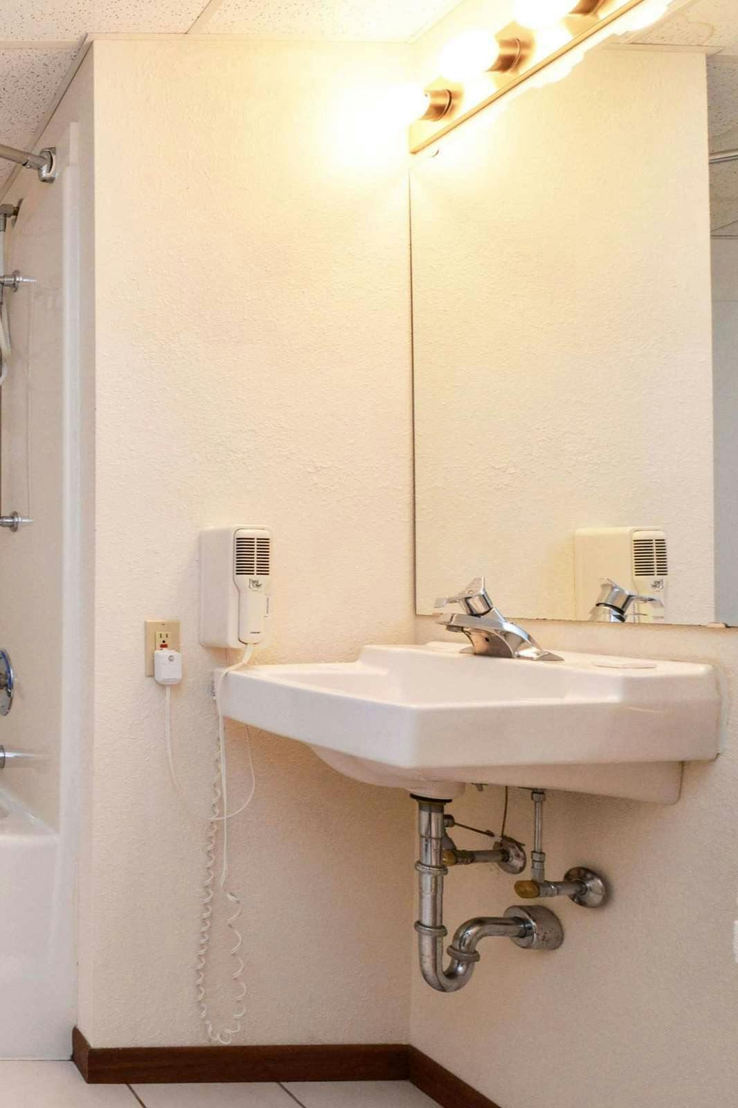 Hotel Magnuson Hotel Country Inn photo 4