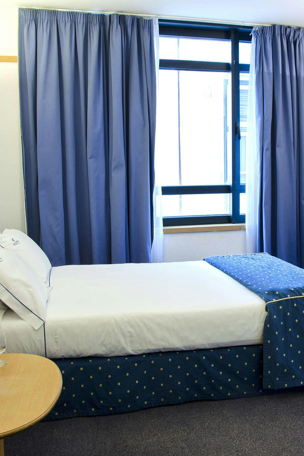 Hotel VIP Executive Eden Aparthotel photo 2