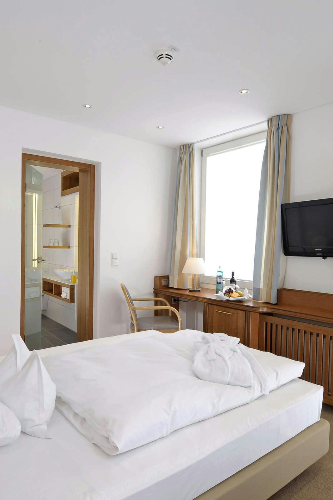 Hotel Baseler Hof photo 3