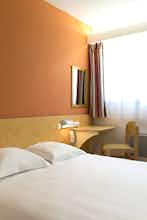 Hotel The Originals Access, Hotel Saint-Flour photo 4