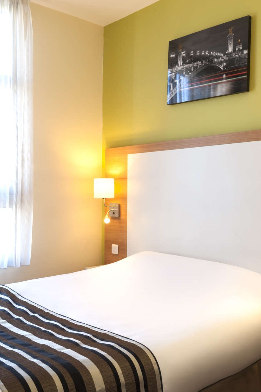 Hotel Hotel The Originals Poitiers Continental photo 5