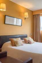 Hotel The Originals City, Hotel Napoleon, La Roche-sur-Yon photo 1