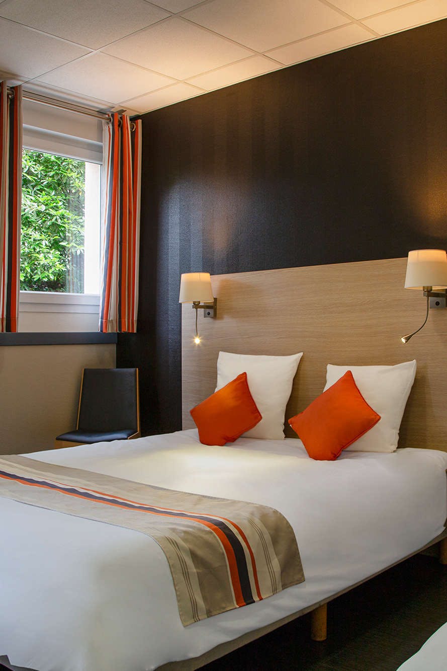 Hotel The Originals City, Le Clos de l’Orgerie photo 3