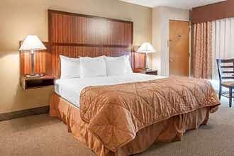 Hotel Clarion Inn Surfrider Resort photo 1