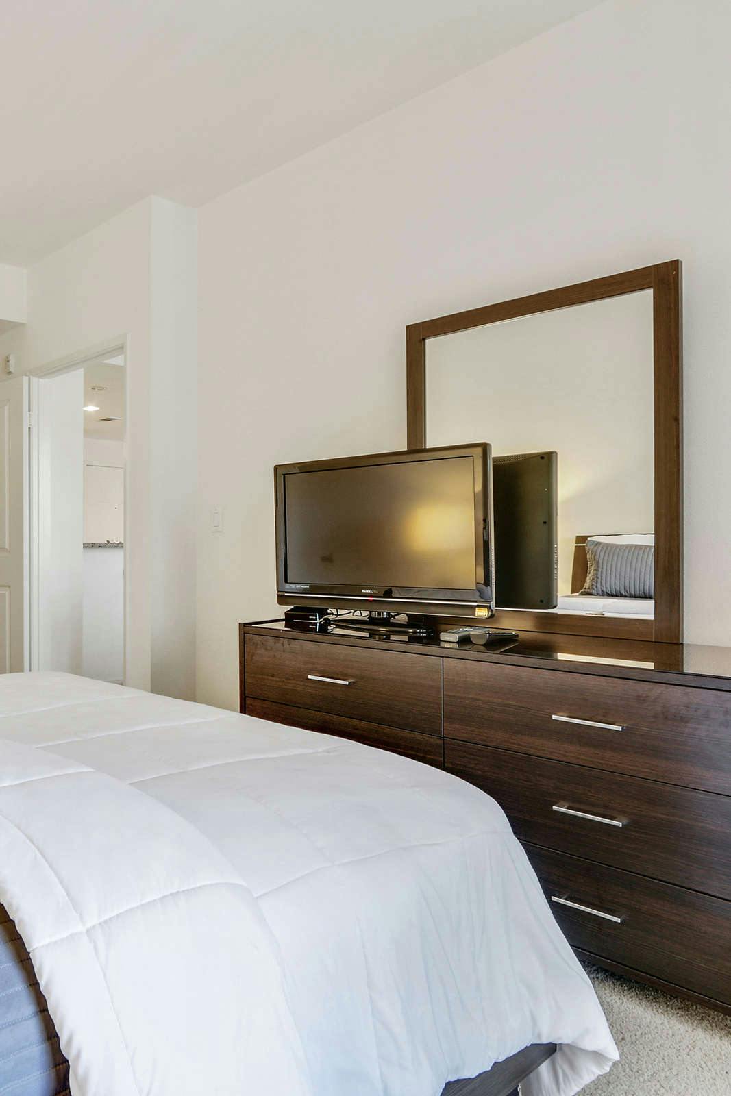 Hotel Global Luxury Suites at The Village photo 3