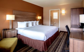 The Boulder University Inn