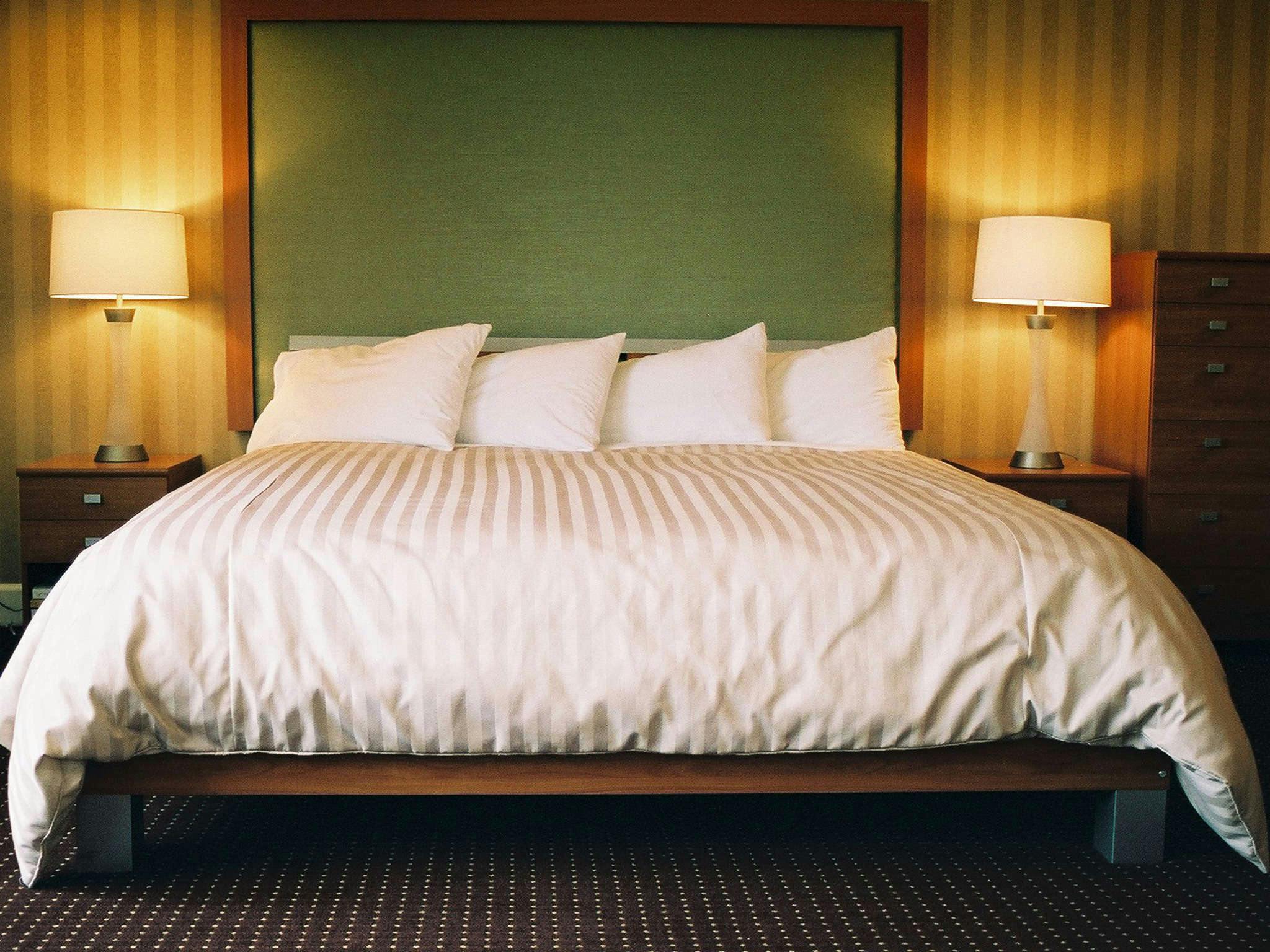 Hotel Executive Hotel Vancouver Airport photo 1