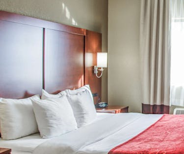 Comfort Suites Lombard Addison Chicago Hoteltonight