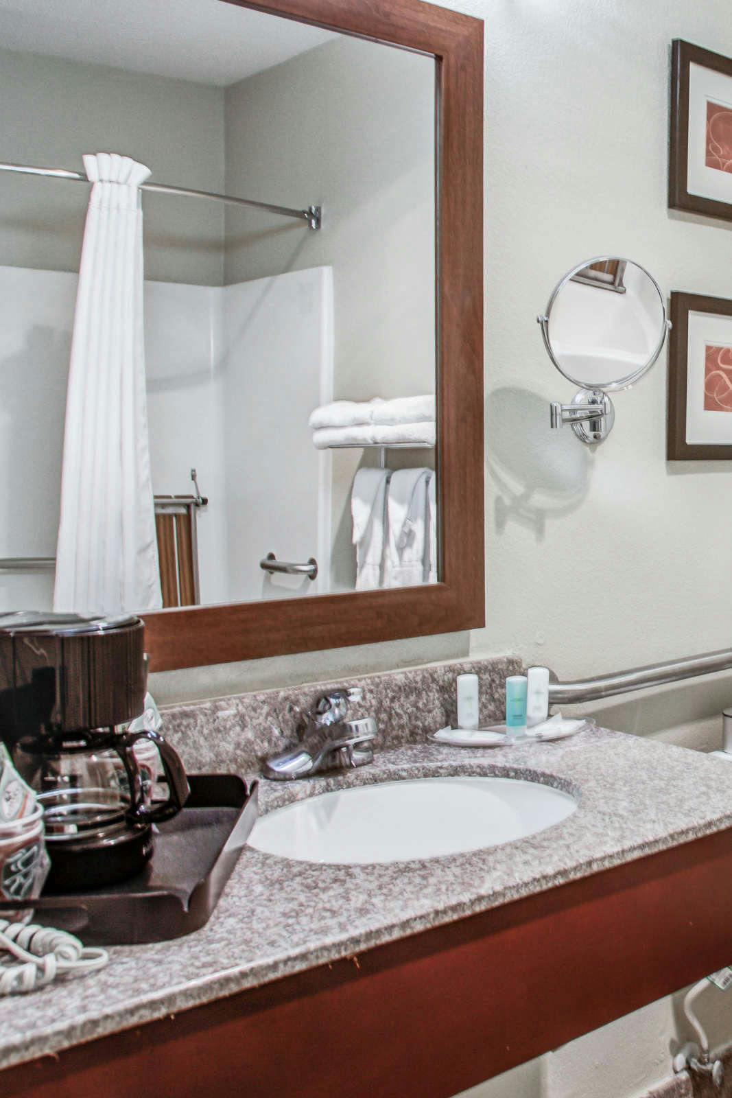 Comfort Suites Lombard Addison Chicago Hoteltonight