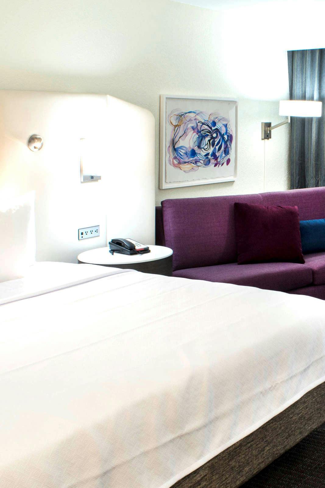 Hotel Crowne Plaza Orlando - Lake Buena Vista by IHG photo 1