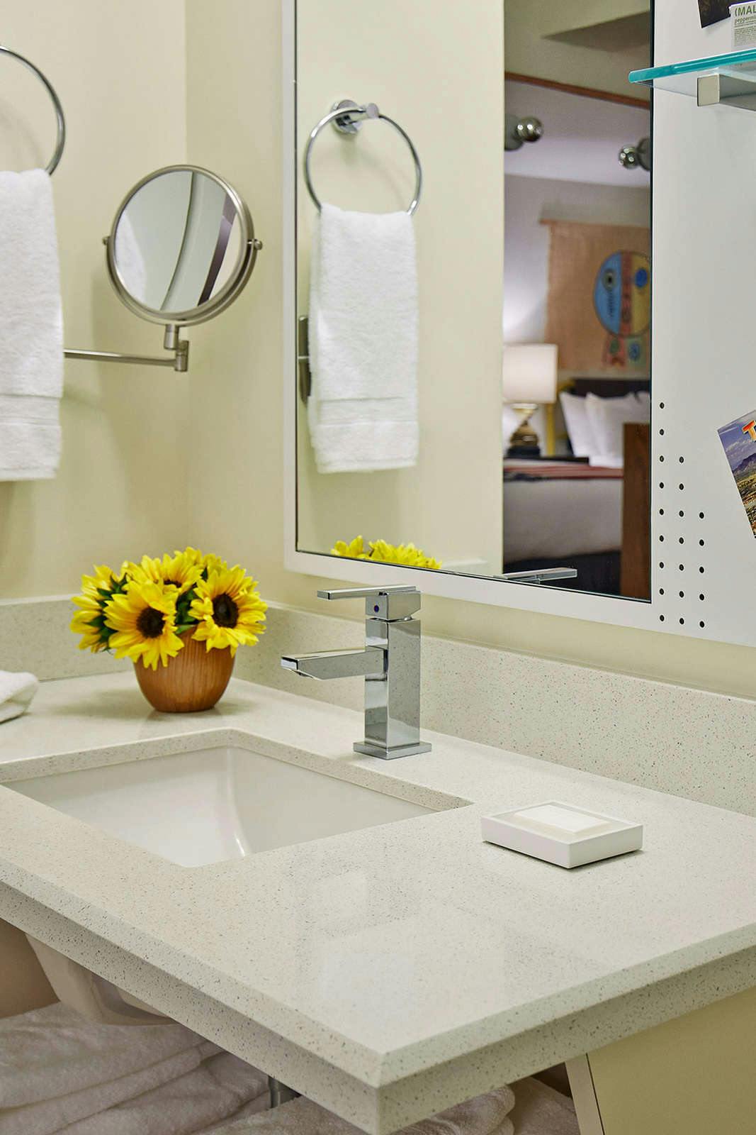 Hotel Graduate by Hilton Tempe photo 5