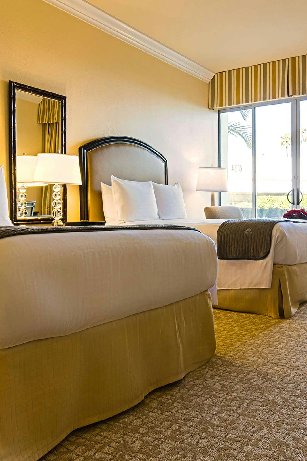 Hotel The Beverly Hilton photo 1