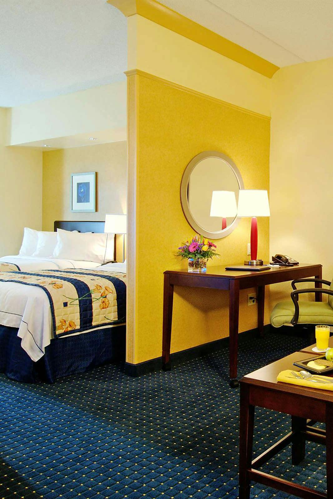 Hotel SpringHill Suites by Marriott Dulles Airport photo 4