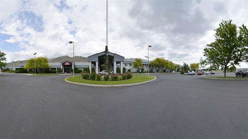 Quality Inn & Suites Conference Center