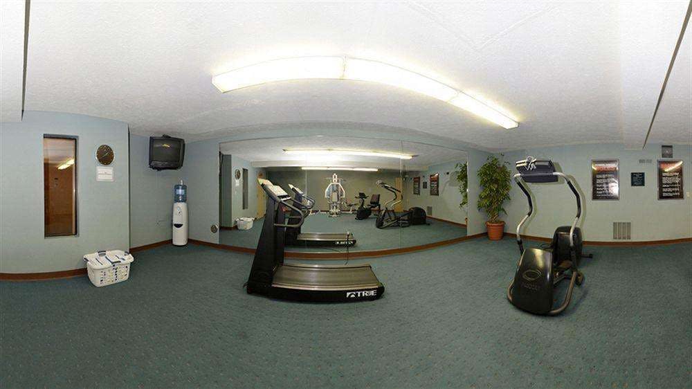 Hotel Quality Inn & Suites Conference Center photo 4