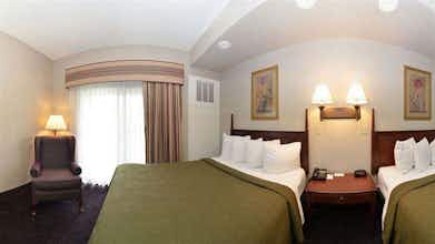Hotel Quality Inn & Suites Conference Center photo 1