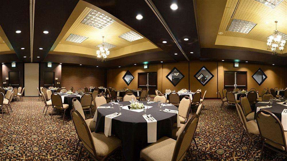 Hotel Quality Inn & Suites Conference Center photo 3