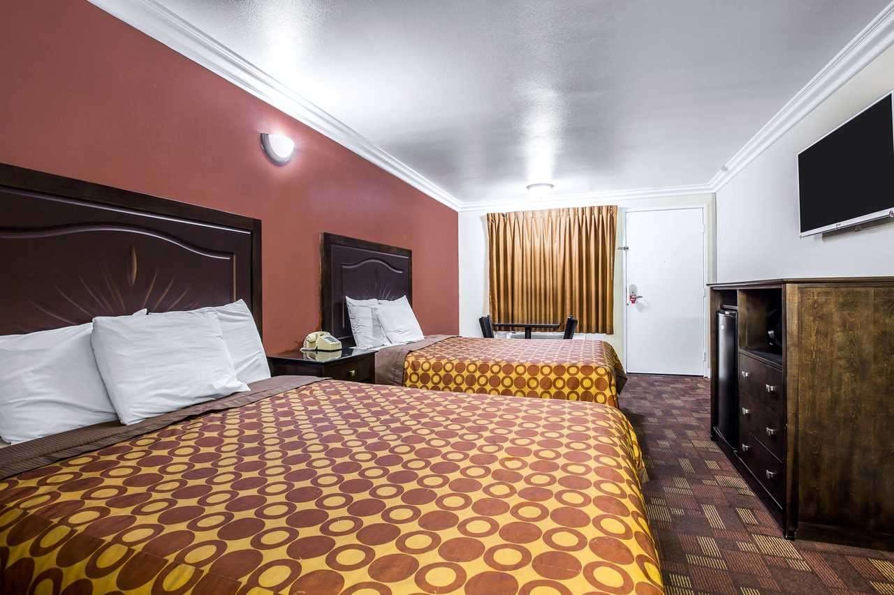 Hotel Econo Lodge Pico Rivera photo 2