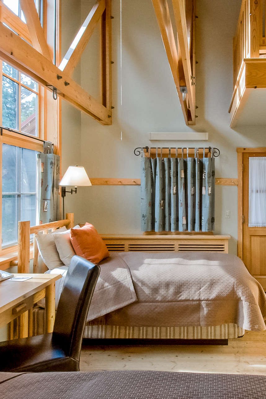 Hotel Sleeping Lady Mountain Resort photo 2