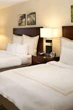 Hotel Charleston Marriott Town Center photo 4