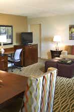 Hotel Charleston Marriott Town Center photo 5