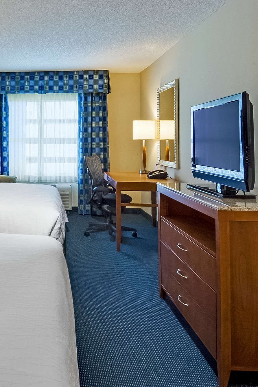 Hilton Garden Inn Tampa Airport Westshore Tampa Tpa Hoteltonight