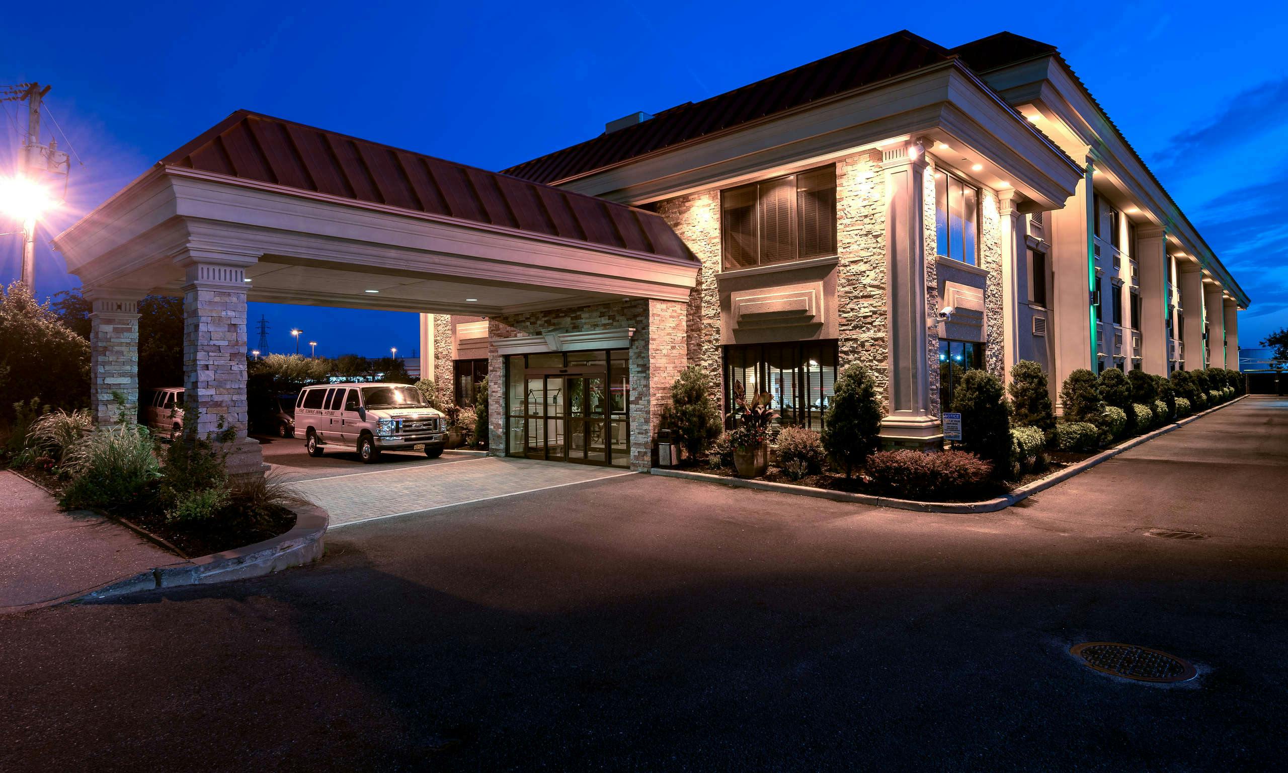 Last Minute Hotel Deals In New York City Jfk Hoteltonight