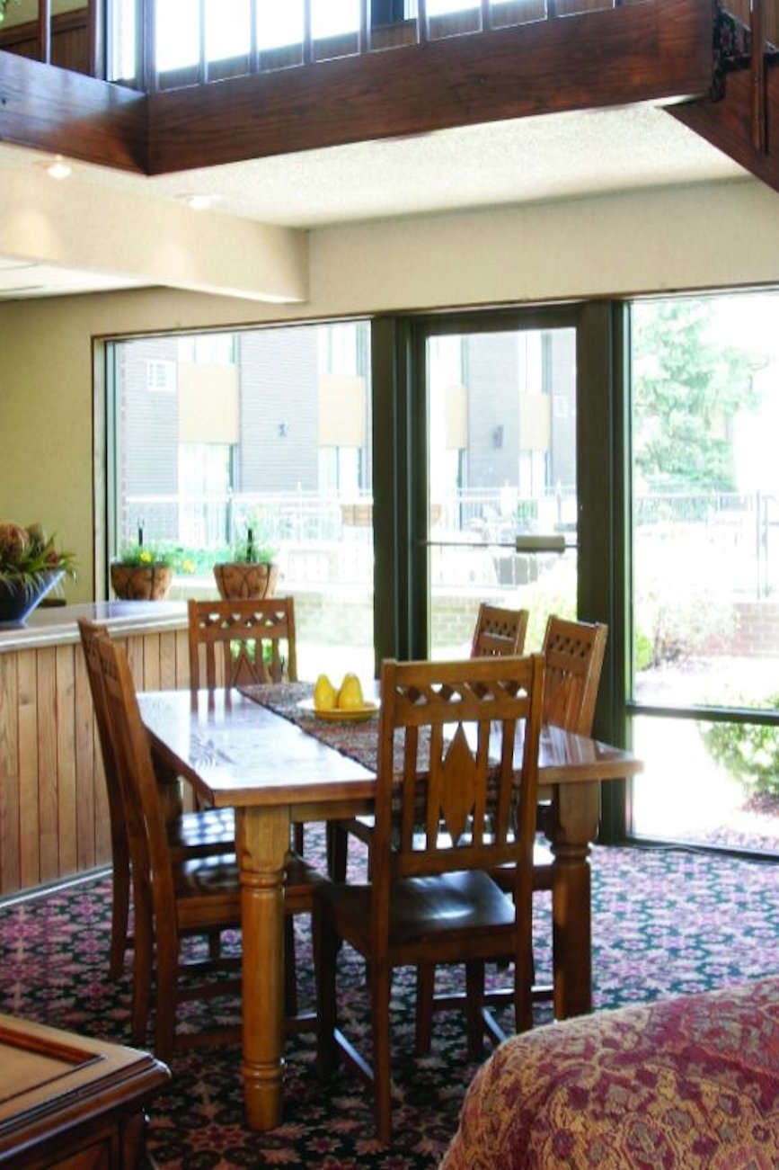 Hotel Foothills Inn photo 5