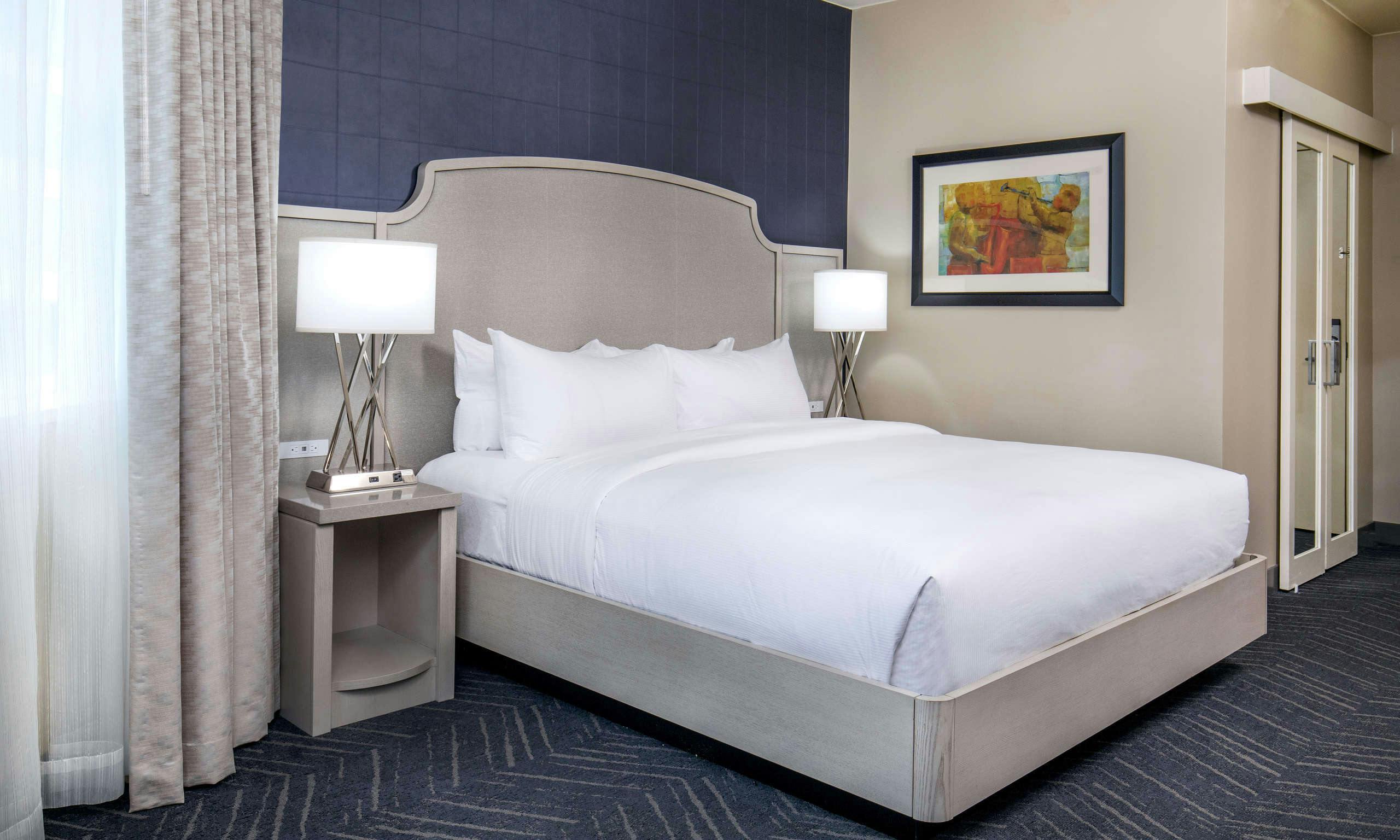 DoubleTree by Hilton Hotel Nashville Downtown