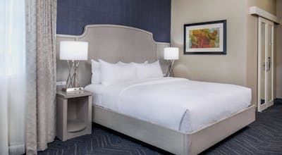 DoubleTree by Hilton Hotel Nashville Downtown